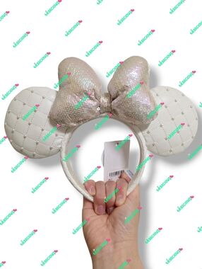 TOKYO DISNEY WHITE IRIDESCENT SEQUINED PEARL EARS HEADBAND
